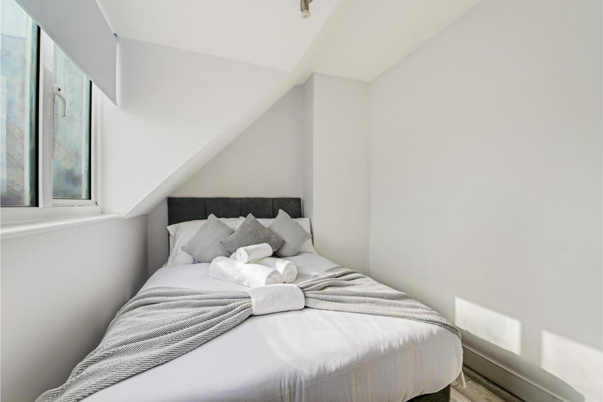 Sweet And Lovely 2Br With Free Parking لندن المظهر الخارجي الصورة